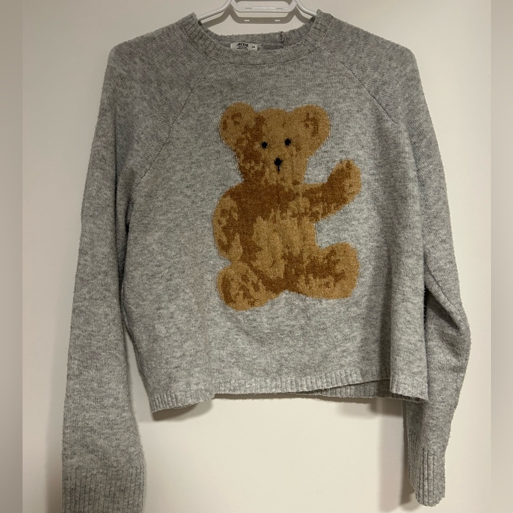 Ardene Gray Sweater with Brown Bear Motif
